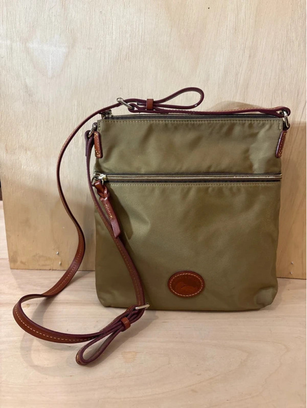 Dooney & Bourke Olive Green Nylon Crossbody Bag Brown Leather Trim Purse EUC